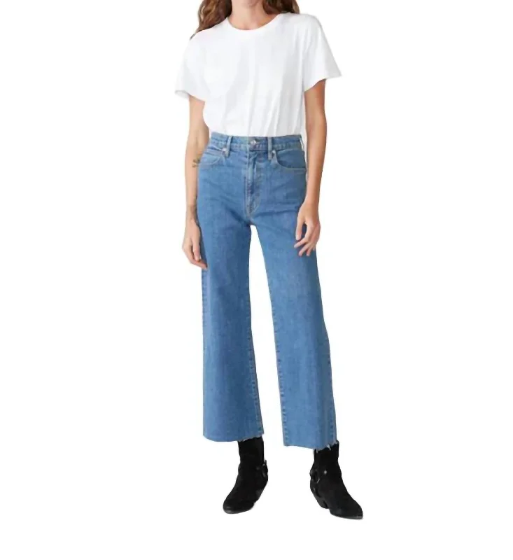 Chic And Edgy Grace Crop Jeans In Forever Blue