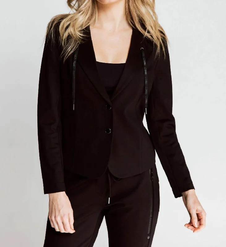 Coastal Beach - Inspired Style Darcia Techno Blazer In Black